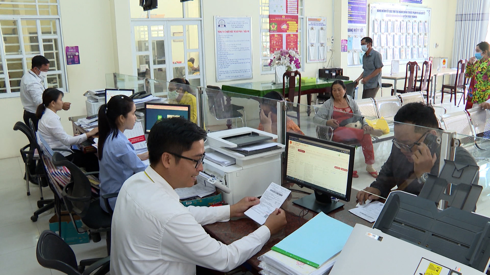 Cả nước dự kiến giảm 14 huyện, 619 xã sau sáp nhập