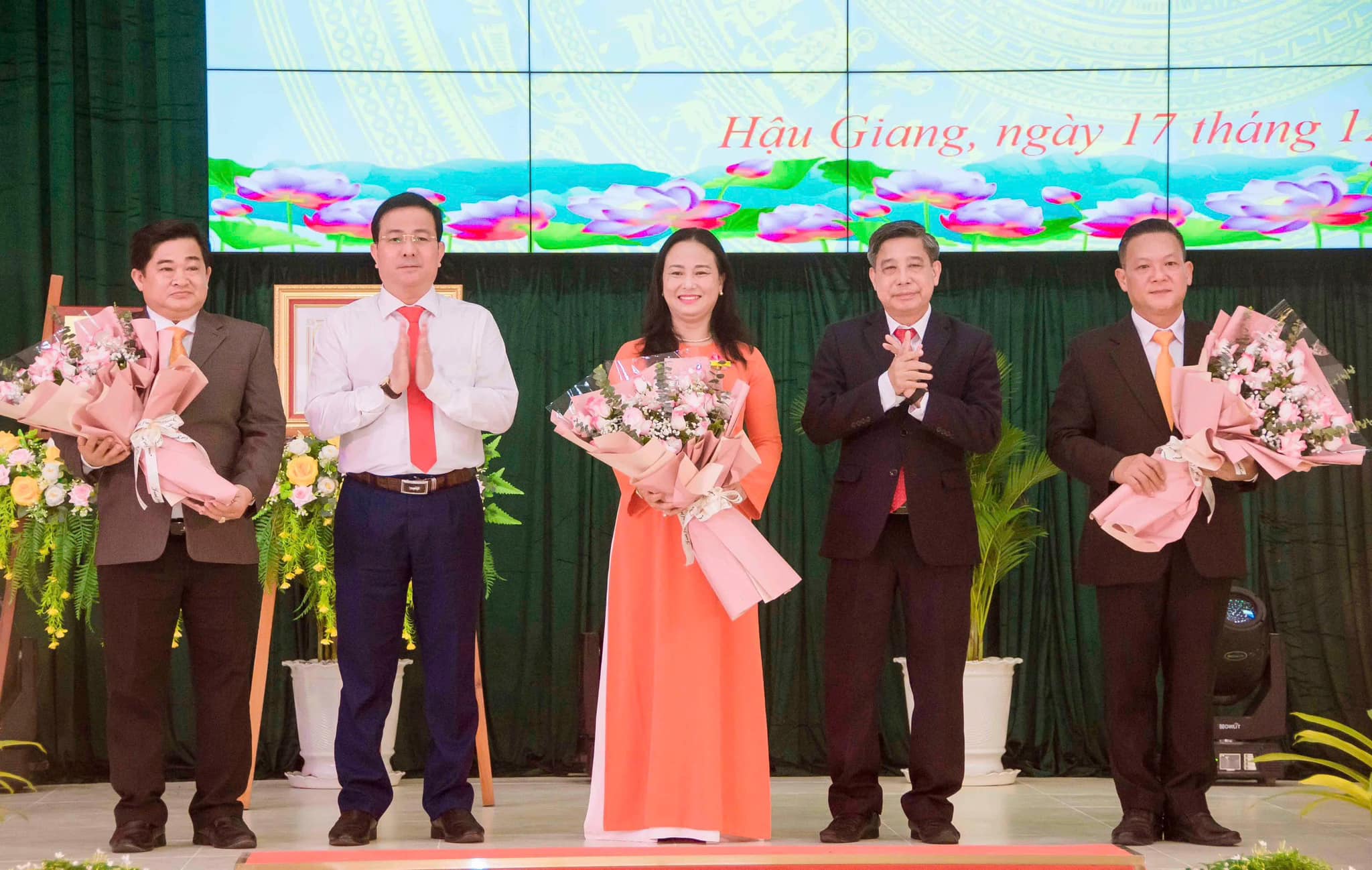 truong-chinh-tri-tinh-hau-giang -dat-chuan-muc-1
